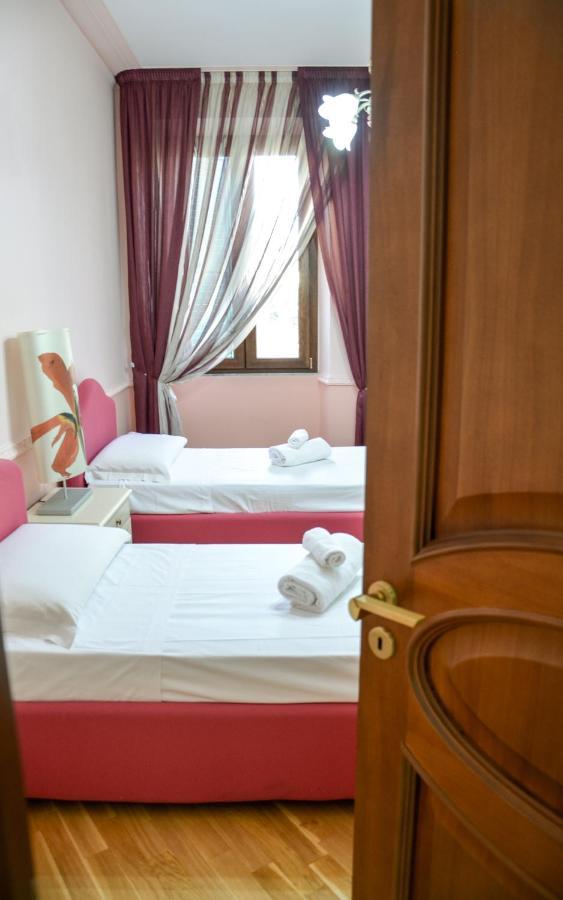 Sgr-Om Luxury House Vatican Apartamento Roma Exterior foto