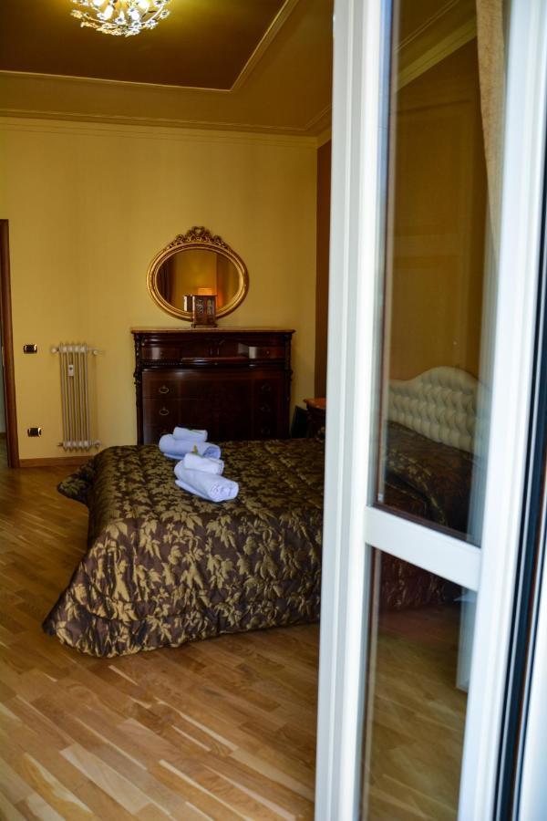 Sgr-Om Luxury House Vatican Apartamento Roma Exterior foto