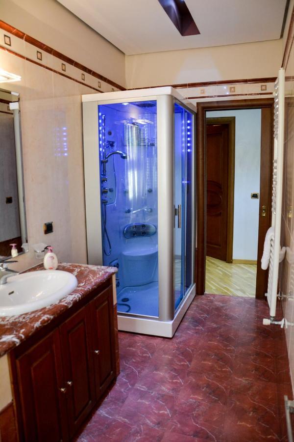 Sgr-Om Luxury House Vatican Apartamento Roma Exterior foto